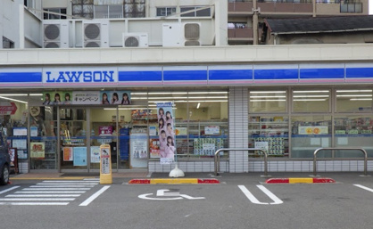 ローソン 大阪本庄東三丁目店の画像1