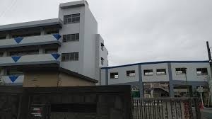 横浜市立矢向中学校の画像1