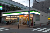 ファミリーマート 島之内周防町店