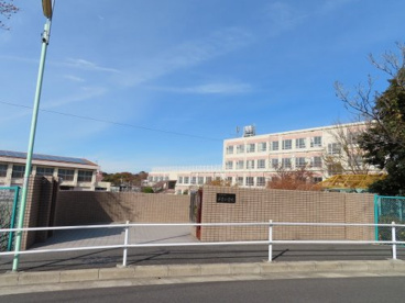 名古屋市立戸笠小学校の画像1