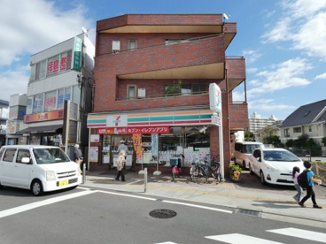 セブンイレブン拝島駅南口店の画像1