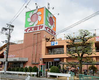 イズミヤ 泉北店の画像1