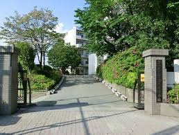 さいたま市立木崎中学校の画像1