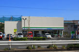 ファミリーマート　環八八幡山店
