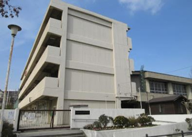 山手小学校の画像1