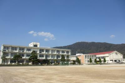 牟礼小学校の画像1
