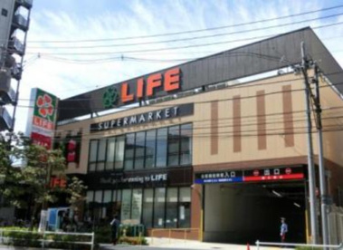 ライフ若松河田駅前店 の画像1