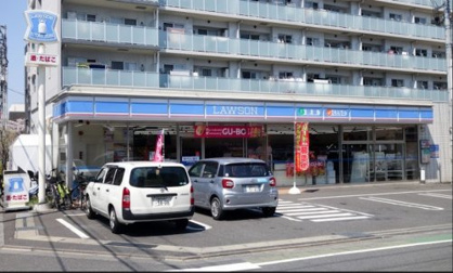 ローソン 板橋東坂下一丁目店の画像1