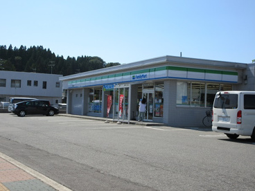 ファミリーマート秋田添川店の画像1