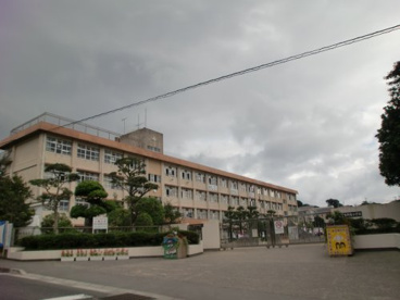 吉野東小学校の画像1