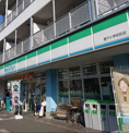ファミリーマート 登戸小学校前店