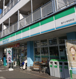 ファミリーマート 登戸小学校前店