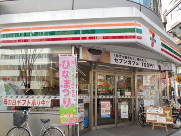 セブンイレブン 日本橋久松町店の画像1