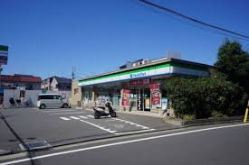 ファミリーマート 江戸川上篠崎店の画像1