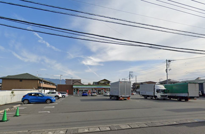 ファミリーマートｰ富士川成島店の画像1