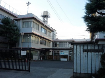 立川市立立川第一中学校の画像1