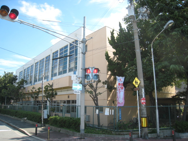 守口市立 錦小学校の画像