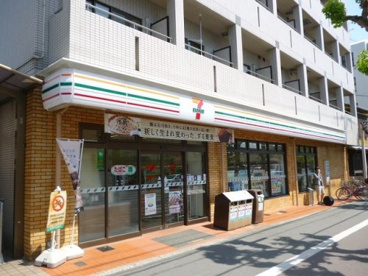 セブンイレブン京都平野宮本町店の画像1