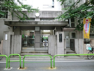 東浅草小学校の画像1