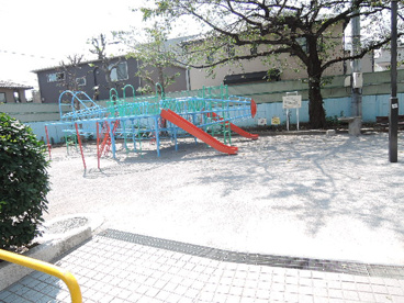 荒川区立　町屋第二児童遊園の画像3