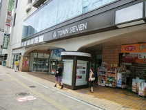 荻窪タウンセブン