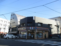 セブンイレブン弁天町店