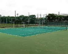 目黒区民センター庭球場