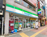 ファミリーマート 大久保駅前店