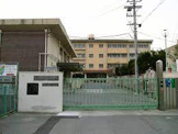 八尾市立東山本小学校