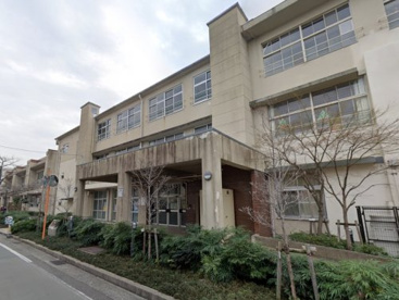 西宮市立甲東小学校の画像1