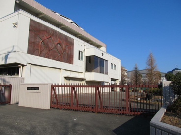 府中市立浅間中学校の画像1