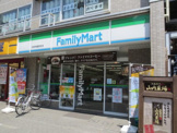 ファミリーマート 大泉学園駅前店