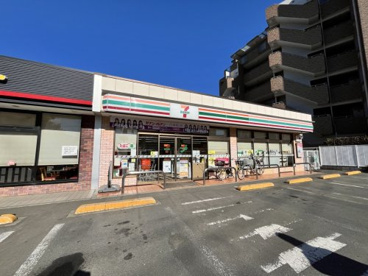 セブンイレブン 練馬南大泉富士街道店の画像1