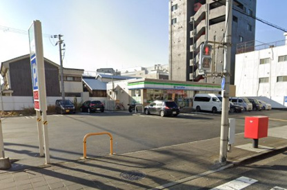 ファミリーマート 大今里西一丁目店の画像1