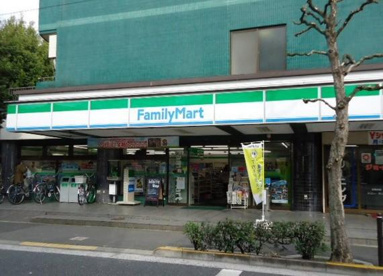 ファミリーマート 府中東芝南門通り店の画像1