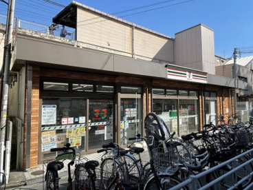 セブンイレブンJR寺田町駅北口の画像1