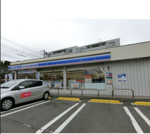 ローソンLTF戸塚上倉田町店の画像1