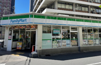ファミリーマート 豊崎三丁目店の画像1