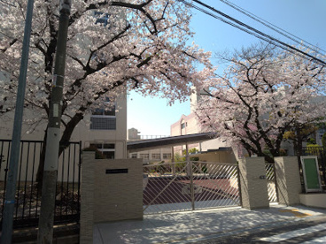 大阪市立丸山小学校の画像1