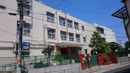 大阪市立高松小学校の画像1