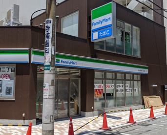ファミリーマート 南久宝寺町二丁目店の画像1