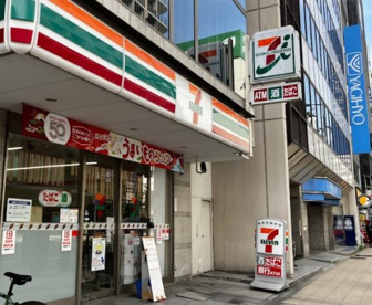 セブンイレブン 大阪南久宝寺町2丁目店の画像1