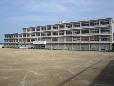 校舎 浜松市立広沢小学校の画像2