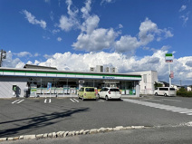 ファミリーマート 各務原三井東店