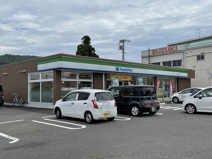 ファミリーマート 鵜沼三ツ池町店