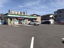 ファミリーマート うぬま朝日町店