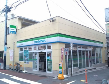 ファミリーマート 伊勢彦鮫洲旧東海道店の画像1