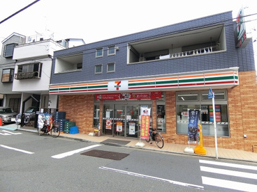 セブンイレブン 横浜白幡向町店の画像1