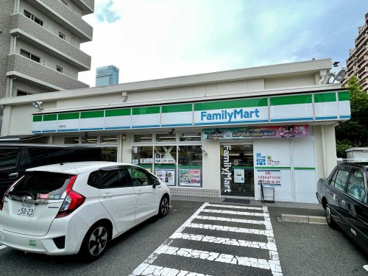 ファミリーマート 松崎町店の画像1