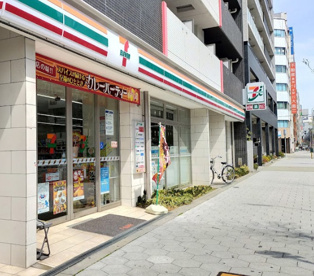 セブンイレブン 大阪元町1丁目店の画像1